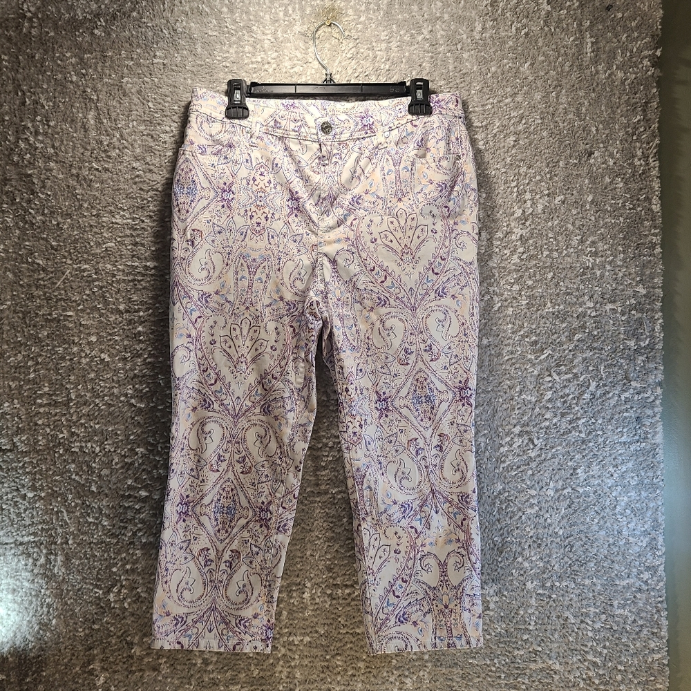 Chico’s Women’s Girlfriend Slim Leg‎ Crop Pants Paisley Size 10 Petite